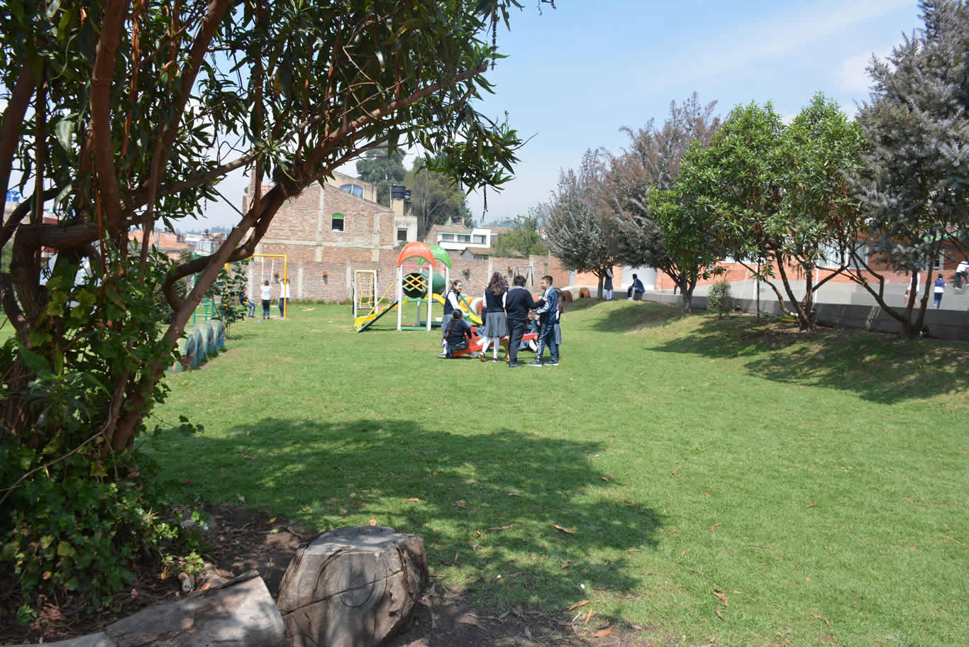 Colegio San José De Calasanz De Duitama 9341